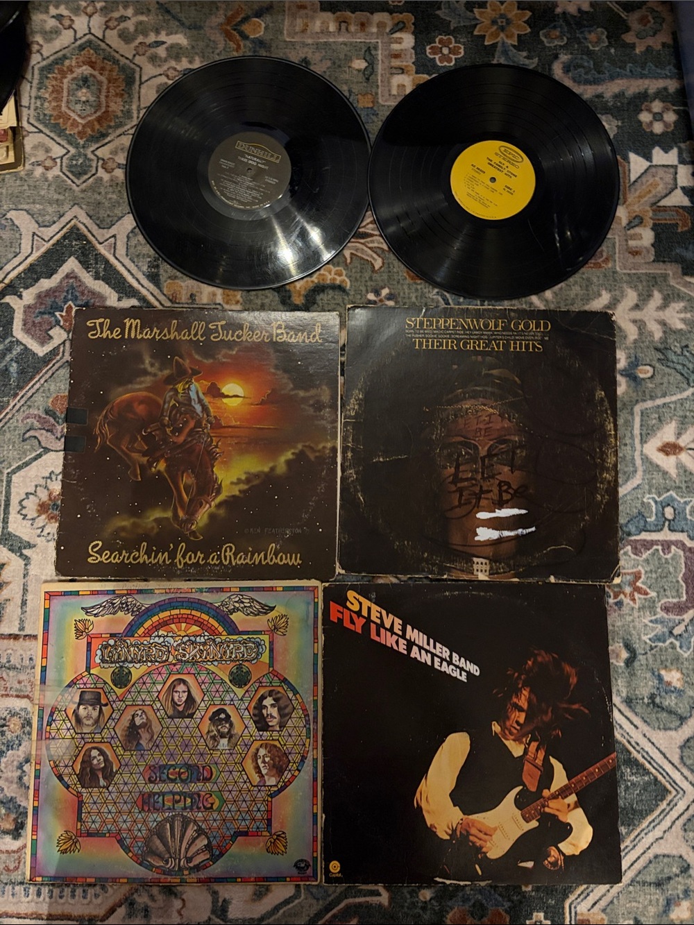 *Decorative Only* Lot of Vintage Various Vinyl Records and Covers - Music Lover